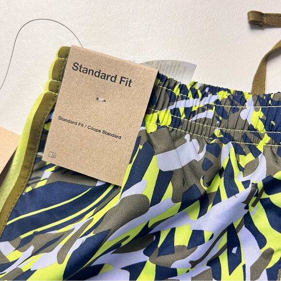 Nike Kids  Dri-Fit Running Training Logo Swoosh Athletic Sporty Shorts  Sz S - Picture 9 of 10